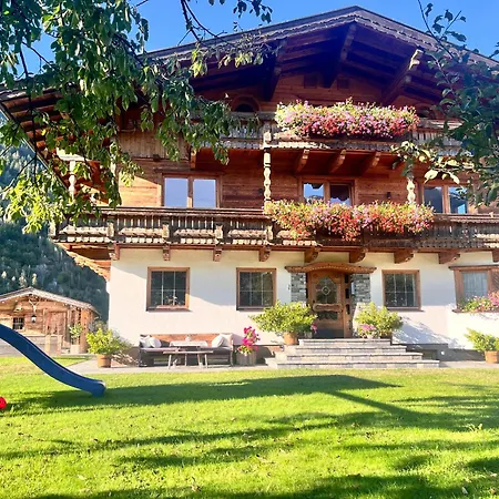 Katharina Apartment